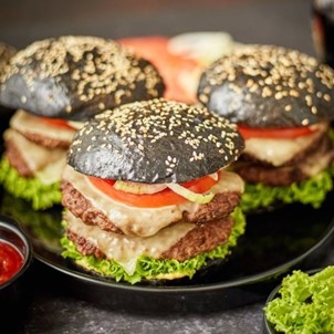 Bigthor-Black……..